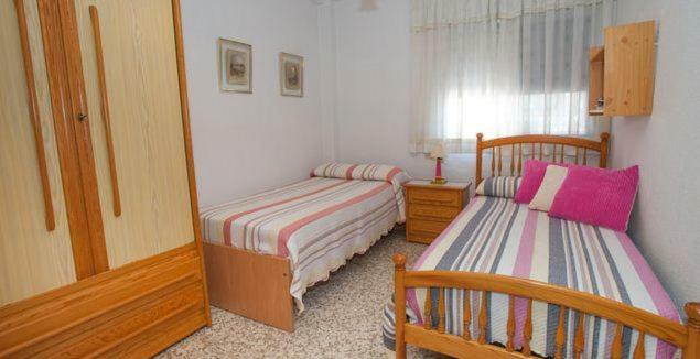Apartamento Villa De Rota - Vista Mar, 135M2, Terraza, Sat Tv Y Mas Exterior photo